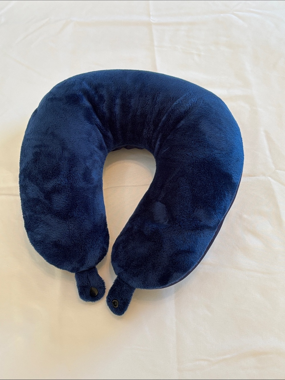Plush Navy Travel Neck Pillow - Unbranded
